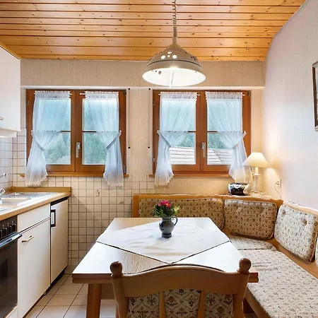 Vogt's Libding Apartament *